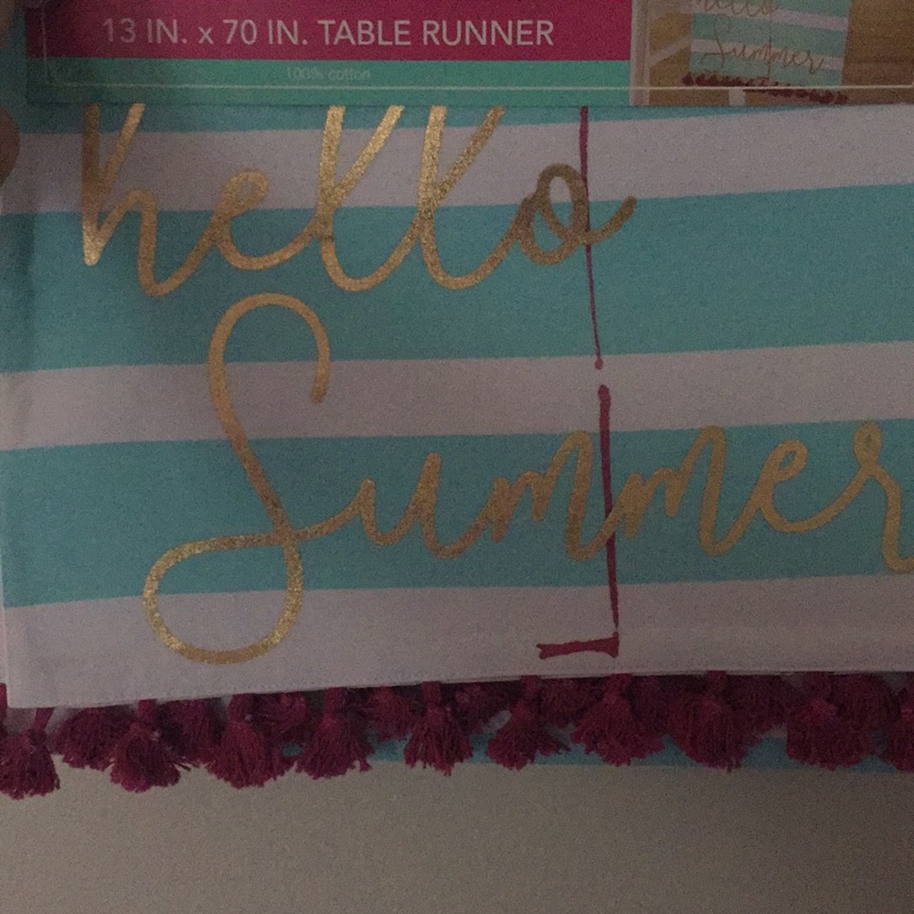 Table Runner - Picture 3 of 3